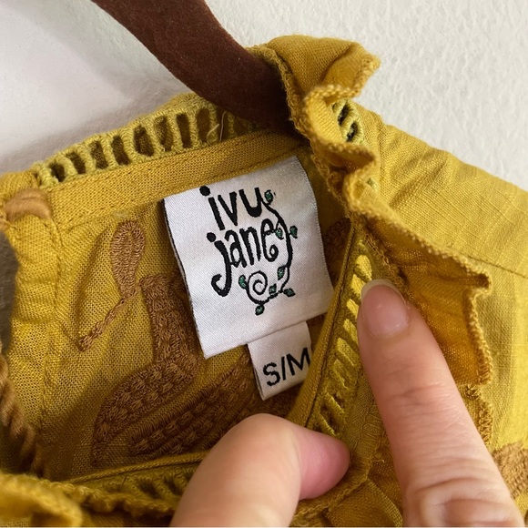 Ivy Jane Marigold Embroidered Ruffle Boho Tie Back Blouse Size S/M - Picture 2 of 6